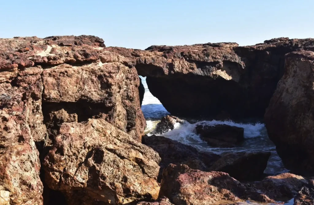 Forrest Caves Beach