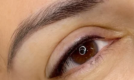 Permanent eyeliner